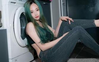 Bambi(밤비)的吊带写真，全套不只是随便的搭配！
