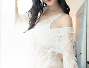 Feilin嗲囡囡 - 芷儿Momoko居家的写真集，明明是平常日子，却让我产生了一种“随便就好”的美丽幻觉。
