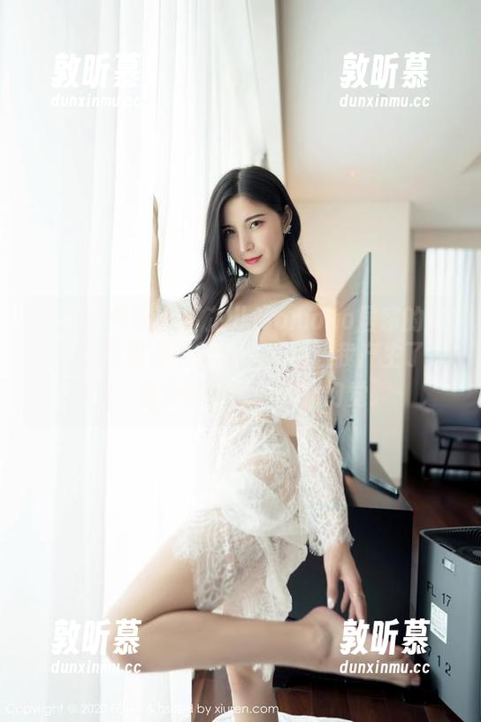 Feilin嗲囡囡 - 芷儿Momoko居家的写真集，明明是平常日子，却让我产生了一种“随便就好”的美丽幻觉。