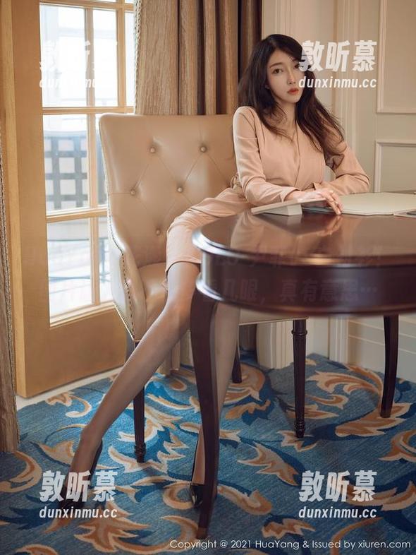 HuaYang花漾 - SOLO-尹菲vs白衬衫！图片让人忍不住多看几眼，真有意思…