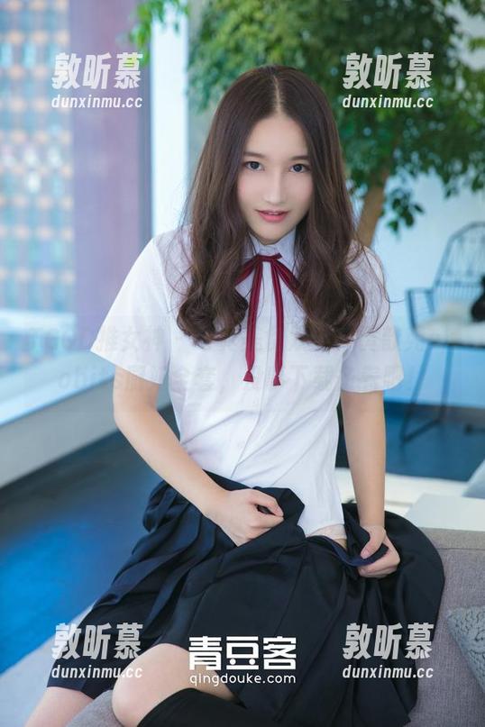 TGOD推女神 - 写真美食双全，黄歆苑chobits厨娘全套，没事下载备着吧！