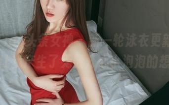 TouTiao头条女神 - 新一轮泳衣更新,杨曼妮让我产生了无数开心小泡泡的想法。