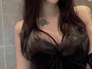 说啥定制满足所有人,Vams子的兔女郎图集不过是另类的迷弟。
