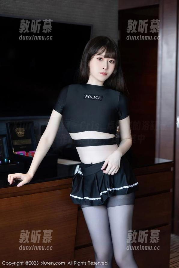 Xiuren秀人网 - Cris_卓娅祺的浴缸漂流记：作品集下载，陶醉其中