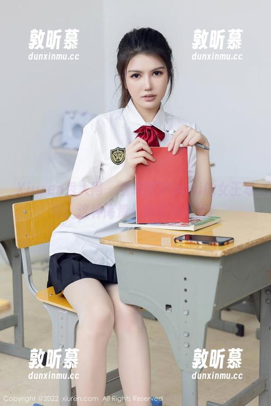 Xiuren秀人网 - 优琪琪子yuki的女王写真：这种高贵，我可及不上！