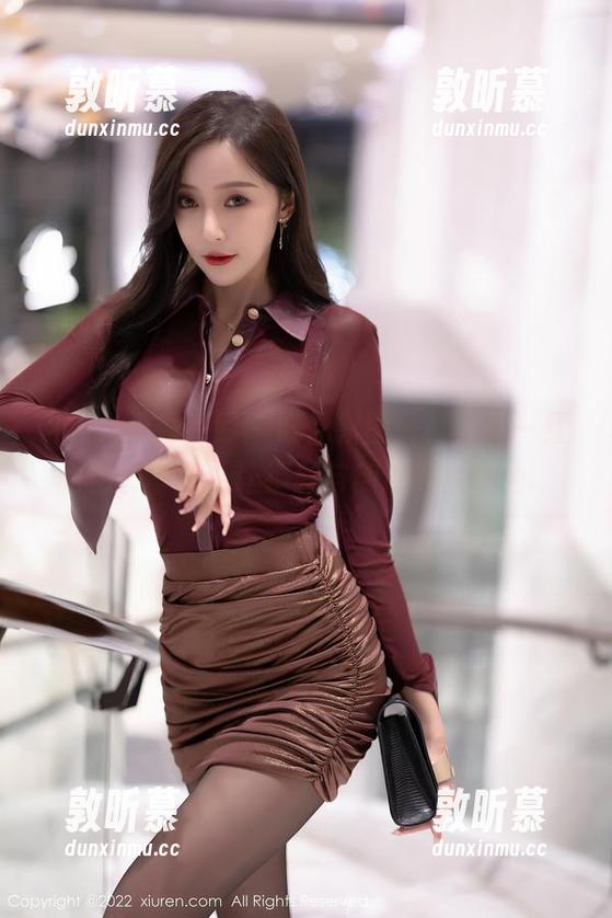 Xiuren秀人网 - 好像拼图一样，孔一红的秘书写真，让福利与创意完美结合。
