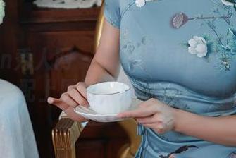 Xiuren秀人网 - 是小逗逗的双马尾写真集,配上原图,满满的青春感!