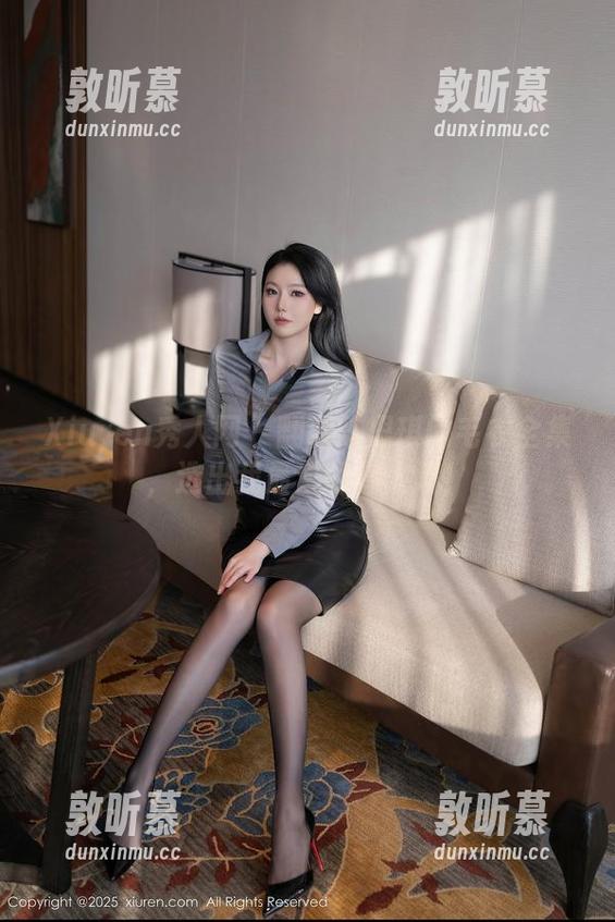 Xiuren秀人网 - 翻翻陈思琪的毛衣全集，选出我最爱的懒人风！
