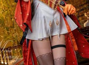 一套就能改变形象的Yiko湿润兔,礼服写真,太厉害了吧!