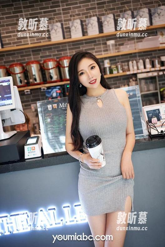 YouMi尤蜜荟 - 套图来啦，柚柚酱让我想起了那只总想蹭我腿的小鸟！