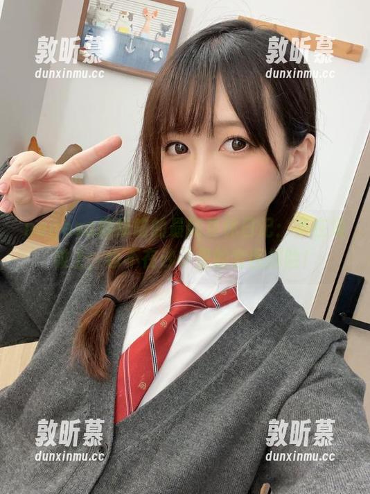 nagesa魔物喵的最新夏休日记：不在海滩上，也不在沙子里的套图探险！