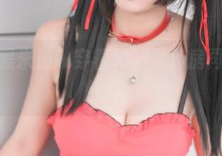 看！w黑米粥w穿着和服，私房再添一抹色彩！