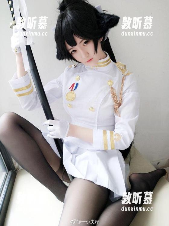 一小央泽的武士刀与水手服全集，原图带你走进脑洞大开的奇趣！