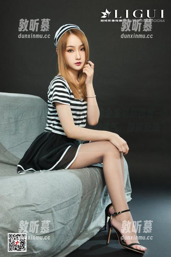 丽柜 - AMY全套透明，你会发现原图那一刻的美，恍若冬日早晨的雾气，朦朦胧胧的。