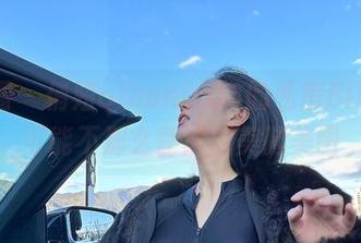微密圈 - 俏妞qiaoniu66的私房Bikini+可能不那么靠谱的美腿美图