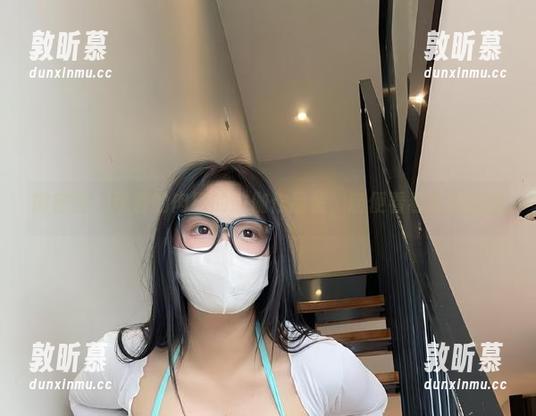 微密圈 - 可爱的肉巴的瑜伽作品集，随便看看就很过瘾