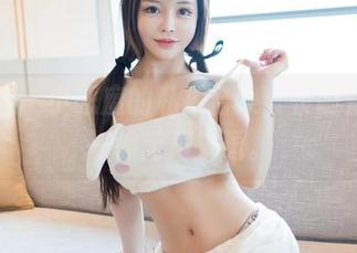 嗲囡囡 - 小恶魔的私拍合集，长腿更像是一种无声挑逗。