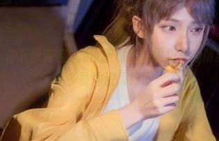 户外在线：在下萝莉控ii隐匿于树下，图集里的清新气息差不多要冲进屏幕了