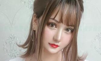 修女图集中的夏鸽鸽不想起床，让我重新审视宗教的美学