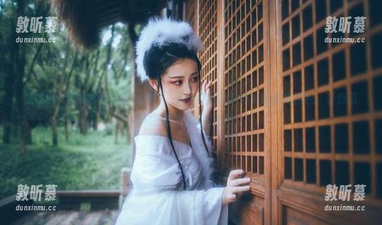 微密圈 - 精选中的又一杰作——好H好女杀手带来的御姐图包，让我忍不住想揣测她的心思。