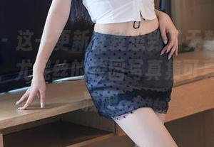 尤蜜荟 - 这一更新让我想到了无数个拉环的午休,尤妮丝的校园写真集可真让人想减肥…