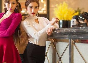 推女神 - 岑苑之barbiebaby的白衬衫合集：你还有个白衬衫梦？