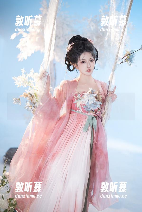 再次开启星澜是澜澜叫澜妹呀旅拍高清图包，啧啧，真是画面美得我想多看几遍…