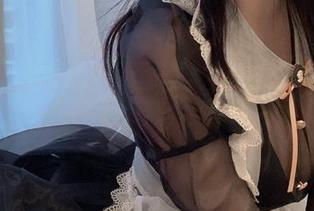 是依酱吖OL2：图片中带着些微俏皮，那些细节好像在讲述更贴近的声音。