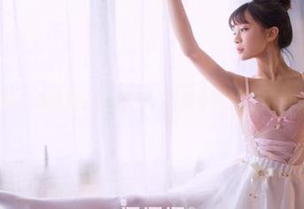 果团网 - 黄歆苑VS裤里丝：让你不知如何下手的美图
