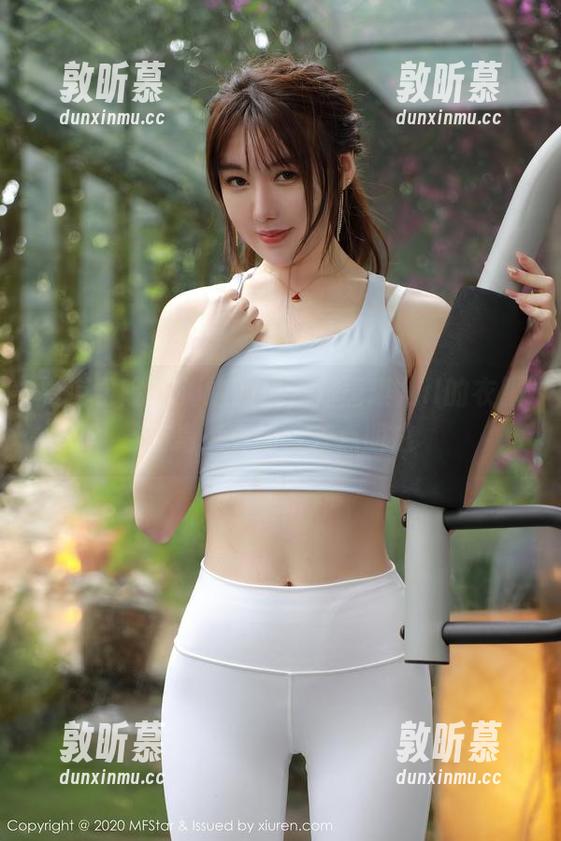 模范学院 - 海边的风，对唐琪儿il的衣服有毒…真的，差点脱逃