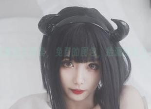 清颜颜子在教室大甩卖,免费的图包,捡漏的机会不要错过!