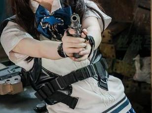 高冷美人白莉爱吃巧克力,丝袜写真集高清版,满满的隐晦和挑逗。