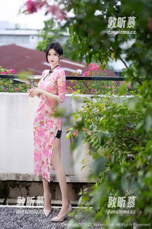 秀人网 - 如果旅行可以装进图包里，那奶瓶子的旅拍一定是一张通行证！