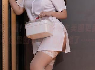 秀人网 - 看！王雅姗的毛衣美图更新了，毛线里的小确幸就点燃了……