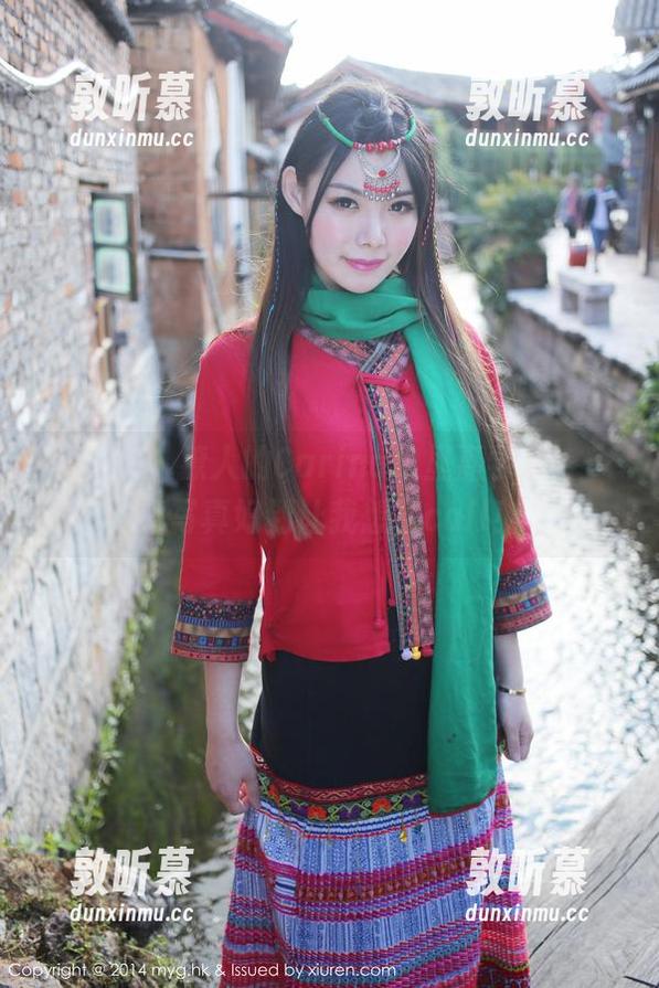 美媛馆 - 撩人的Carina绮里嘉学姐，一组写真好到让我想打call！