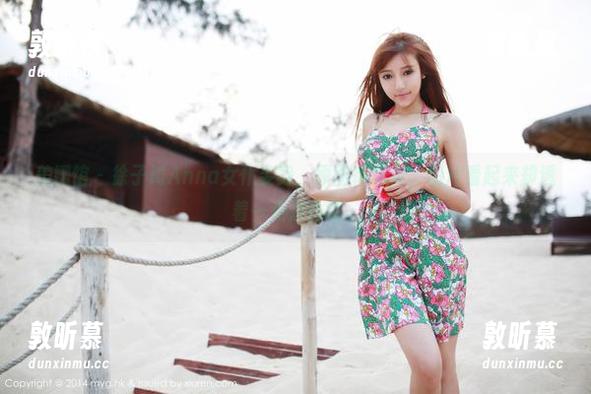 美媛馆 - 徐子琦Anna女仆姿势，原图很真实，图片看起来却透着一点点伪装。