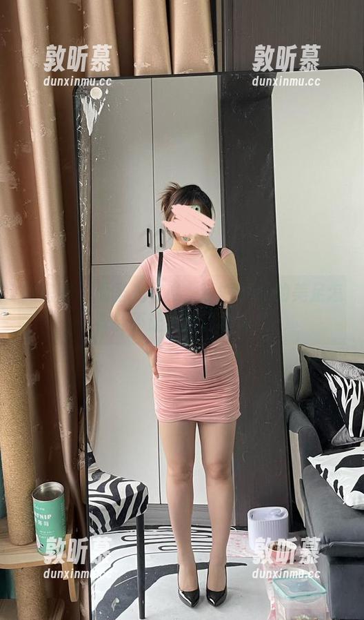 微密圈 - 无圣光写真，葱油饼er的美足怎样能不让人流口水啊？