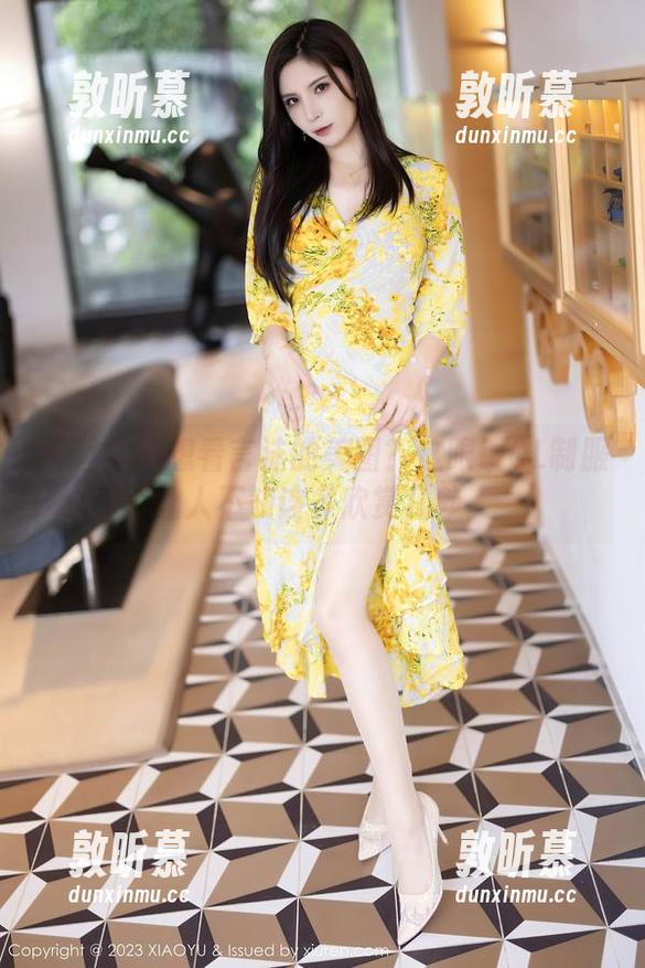 语画界 - 想看言沫的美图？这眼镜OL制服让人不知该多欣赏几秒。