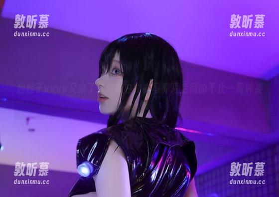 起起子vvvv又来了！最新白衬衣写真背后藏的不止一两种姿态哦