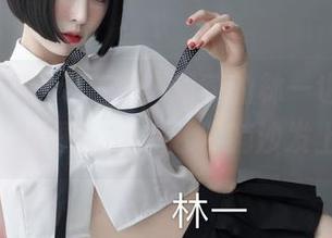微密圈 - 运动在线，超辣的林一也太随意了，原图让我想赶紧躺沙发上。