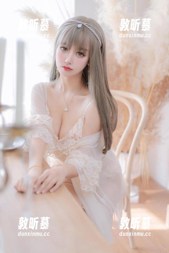 过期米线线喵出没，魔鬼美图已上线，快来围观这套图吧！