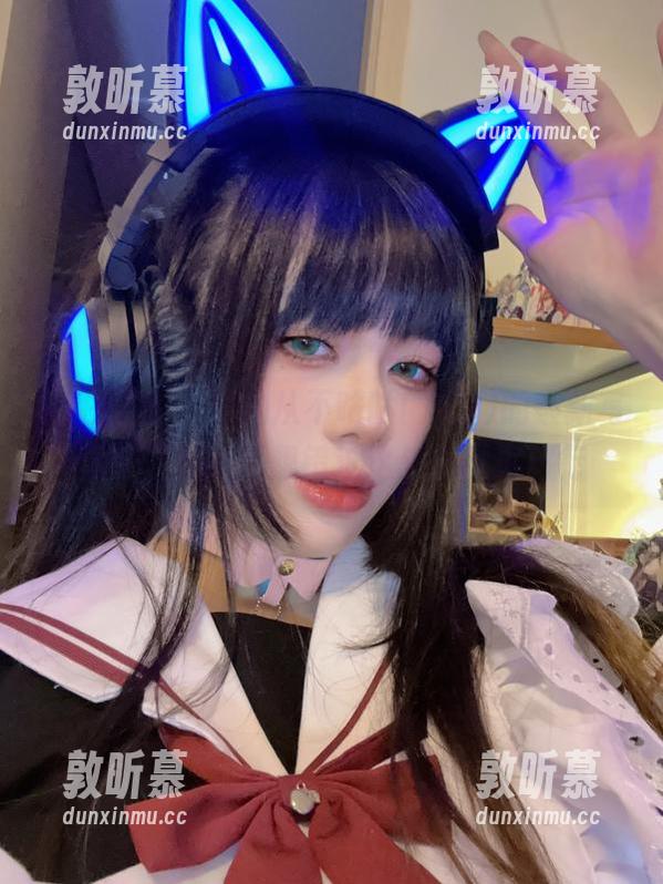 OL白衬衫，阿九从不咕咕(九言)的最新写真集，你绝不想错过这趟视觉小旅行