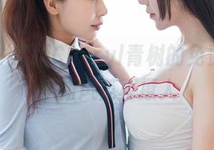 魅妍社 - 逛逛Cheryl青树的免费写真，学姐风范真撩人